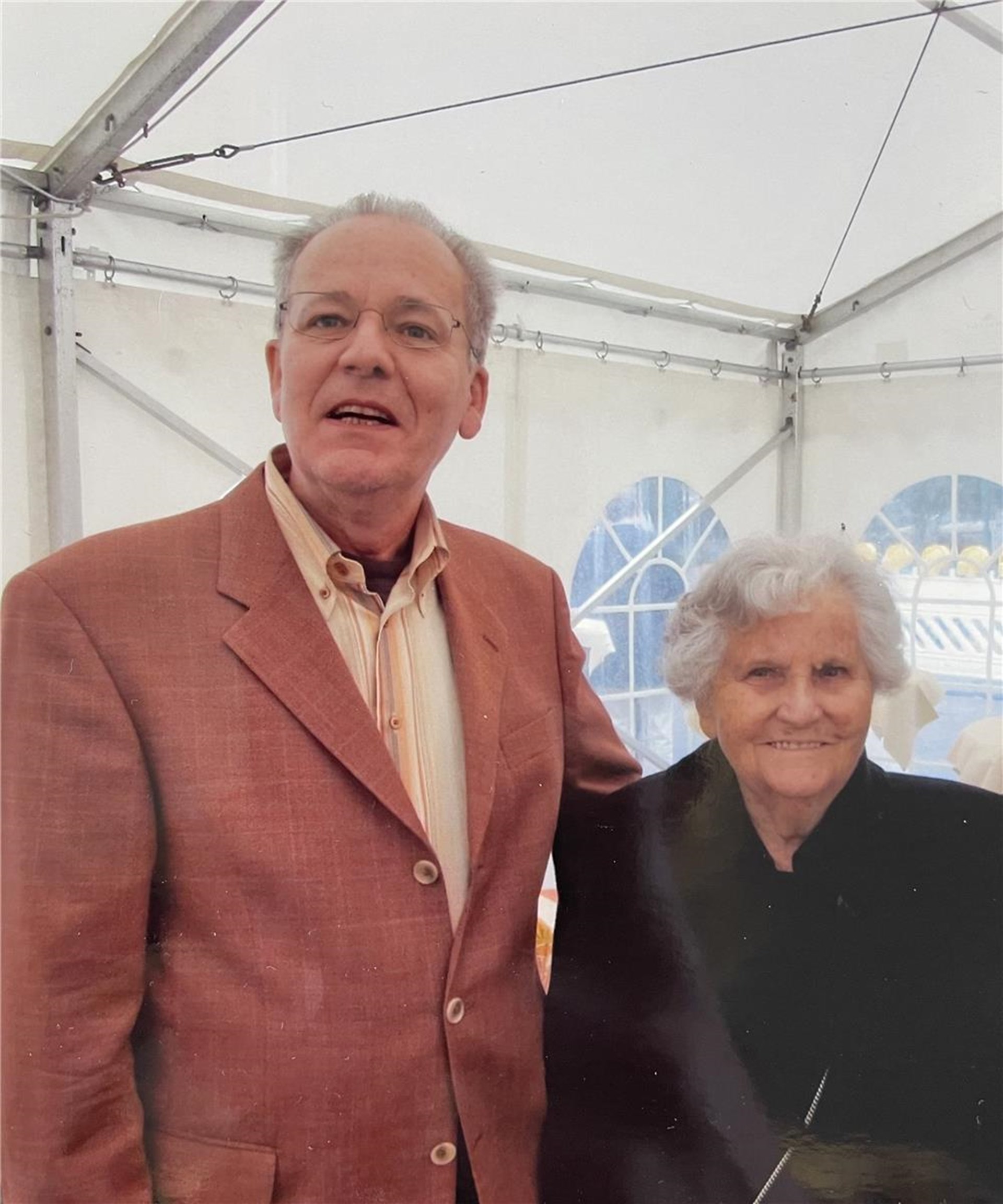 Aufnahme von Mutter und Sohn Maseberg